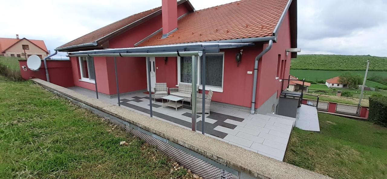 Villa Venezia Egerszalók Екстериор снимка